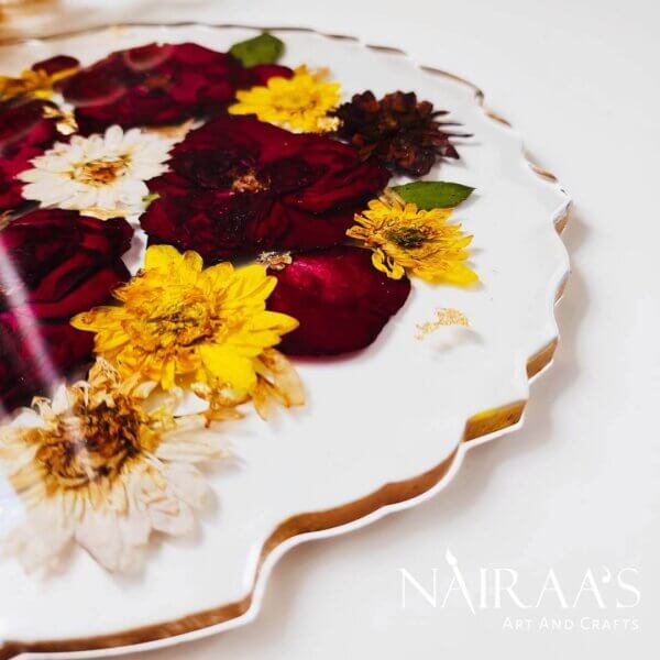 Flower Keepsake-Irregular Round Frame