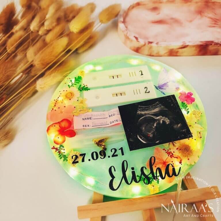 Pregnancy Keepsake-Round Frame